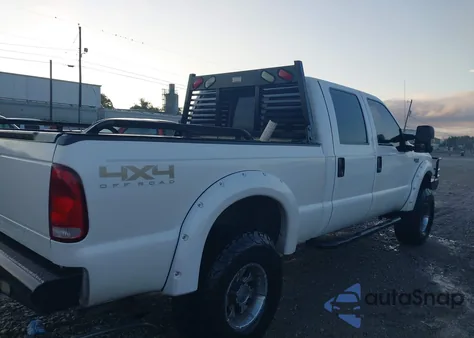 2001 Ford F-250 Lariat/Xl/Xlt from USA, damaged, VIN 1FTNW21F61ED83174